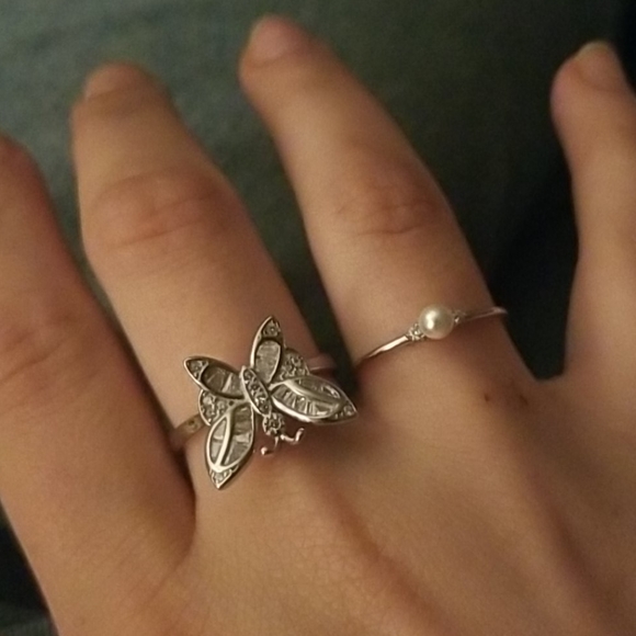 Butterfly ring - Picture 2 of 2